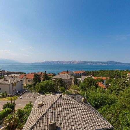 Apartments Lavarin Novi Vinodolski Εξωτερικό φωτογραφία