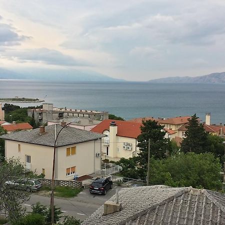 Apartments Lavarin Novi Vinodolski Εξωτερικό φωτογραφία