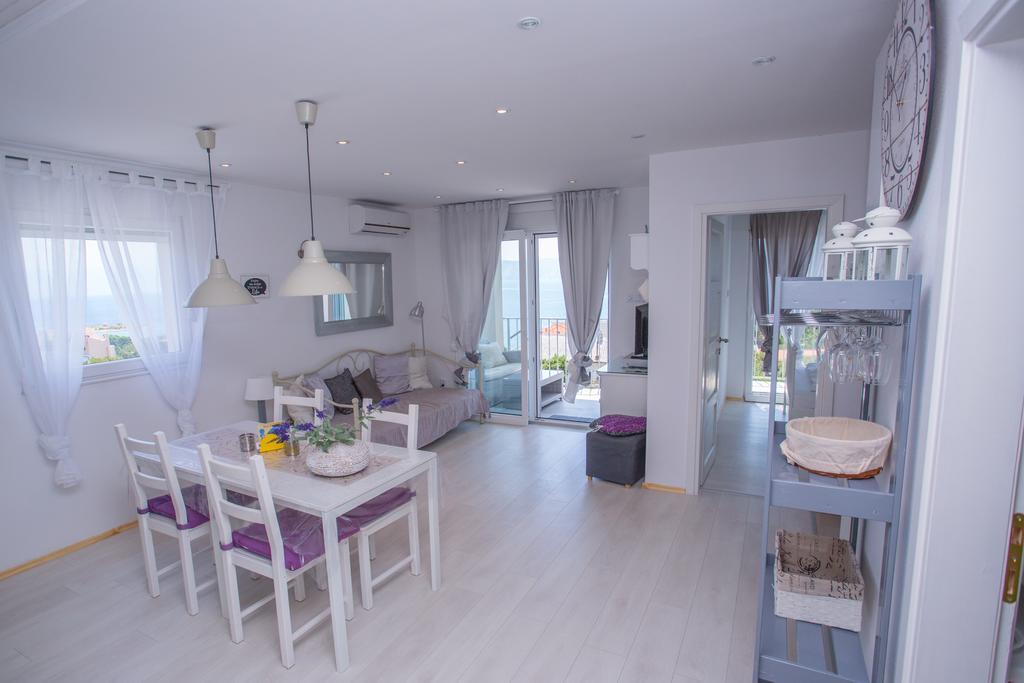 Apartments Lavarin Novi Vinodolski Εξωτερικό φωτογραφία