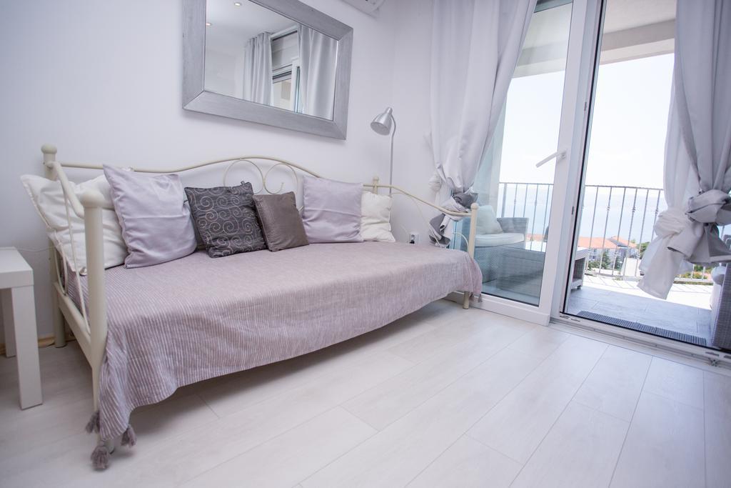 Apartments Lavarin Novi Vinodolski Εξωτερικό φωτογραφία