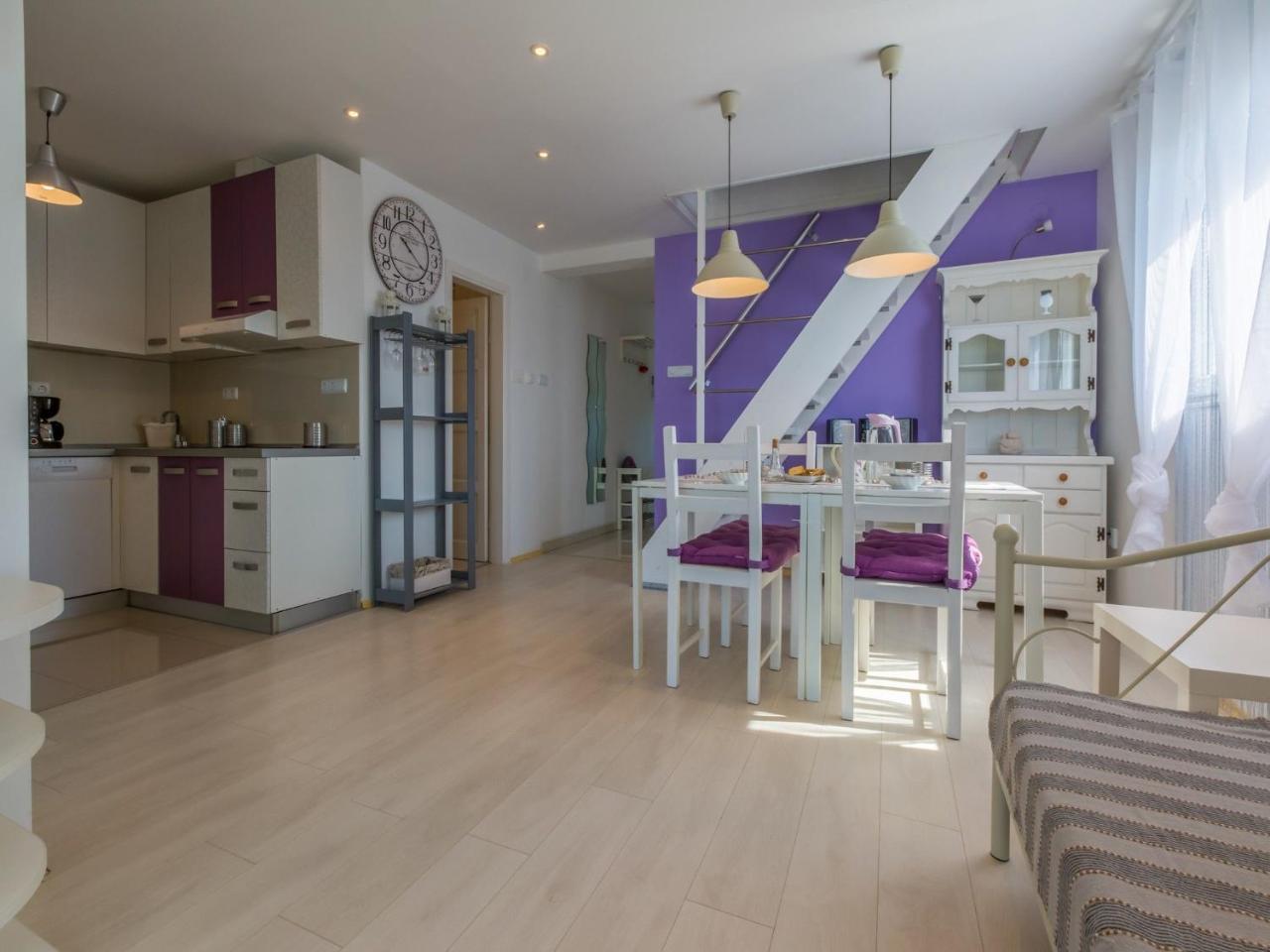 Apartments Lavarin Novi Vinodolski Εξωτερικό φωτογραφία