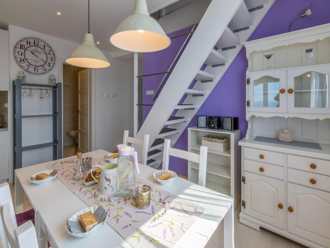 Apartments Lavarin Novi Vinodolski Εξωτερικό φωτογραφία