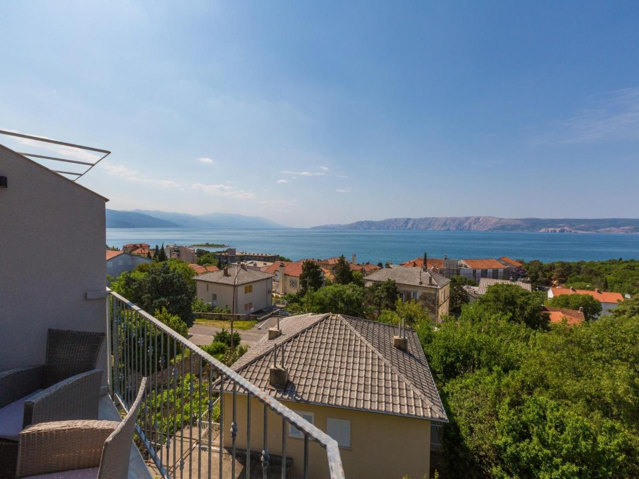 Apartments Lavarin Novi Vinodolski Εξωτερικό φωτογραφία